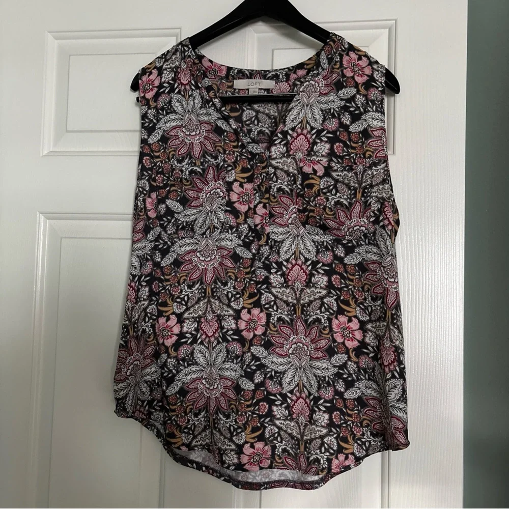 LOFT Floral Sleeveless Blouse size Large - Picture 1 of 8